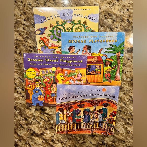 Putumayo Kids 4-CD pack - Reggae Playground, Sesame Street, Celtic & New Orleans - Picture 10 of 10